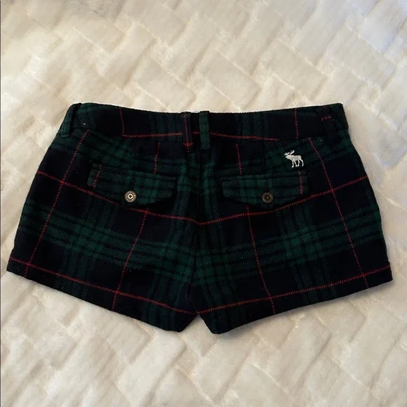 Abercrombie & Fitch Green and Navy Plaid Shorts size 25 - Picture 3 of 8